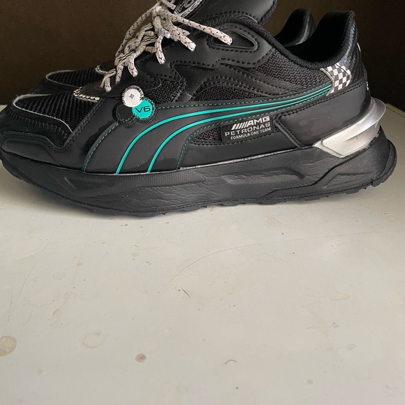 Puma x Mercedes sneakers - Picture 6 of 7